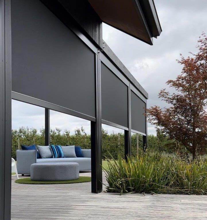Outdoor Screens & Drop Down Blinds 1